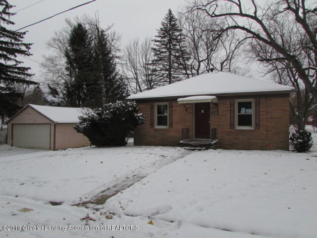 Property Photo:  2101 Clifton Avenue  MI 48910 