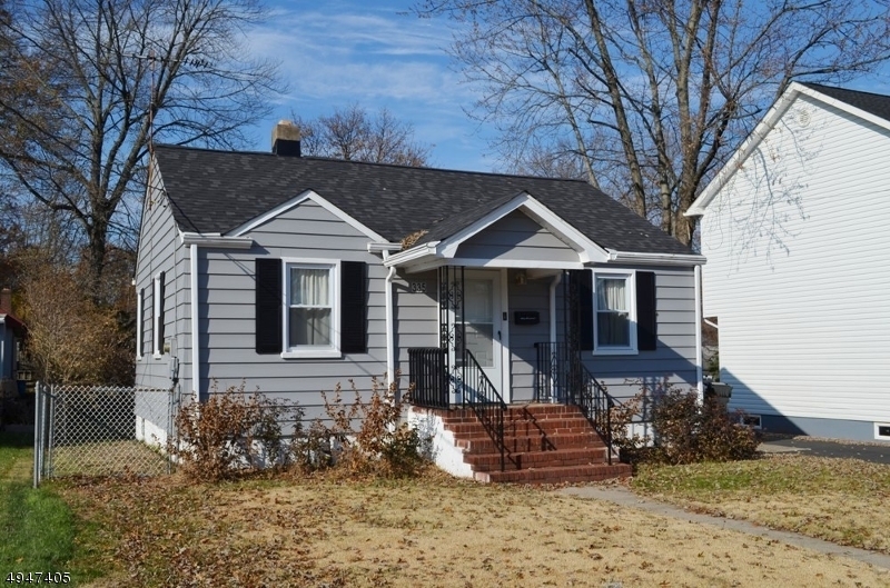 Property Photo:  335 Remsen Ave  NJ 07001 