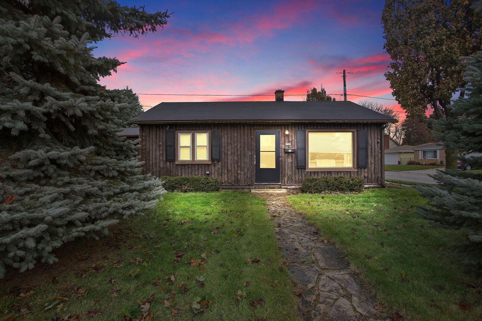 Property Photo:  8500 W Arthur Pl  WI 53227 