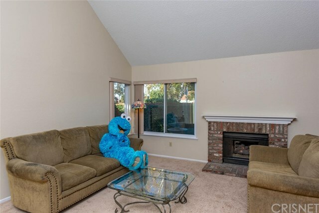 Property Photo:  1976 Suntree Lane  CA 93063 