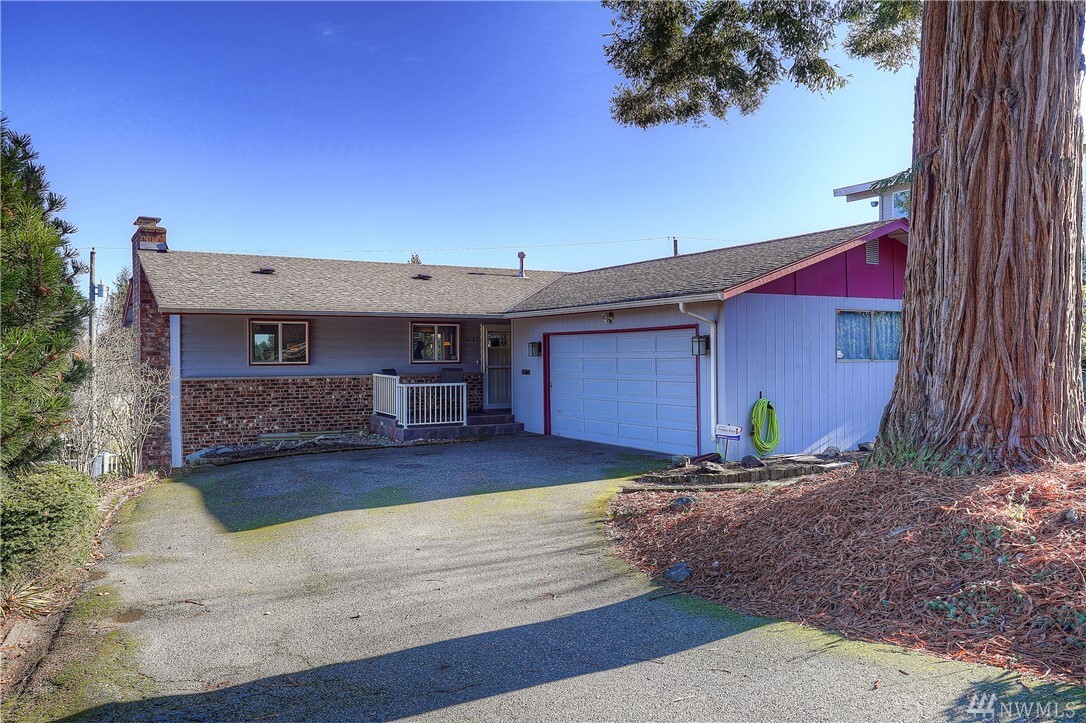 Property Photo:  4631 N Vassault Street  WA 98407 