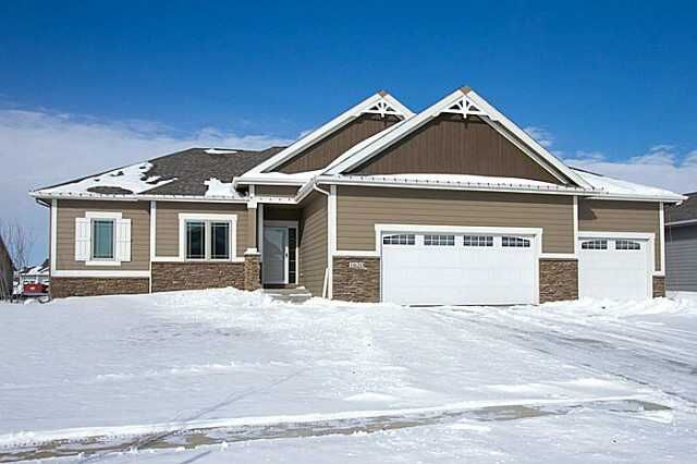 Property Photo: 1620 NW 30th Court IA 50023