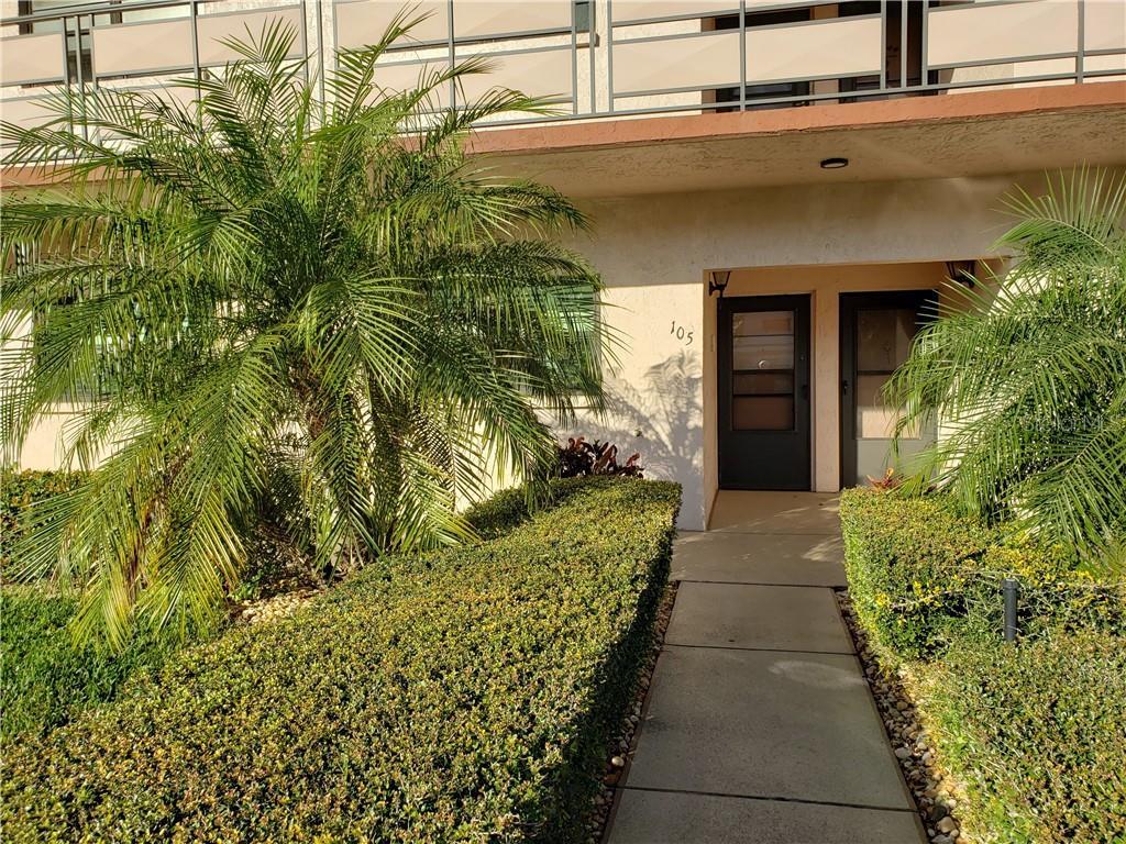Property Photo: 5980 80th Street N 105 FL 33709