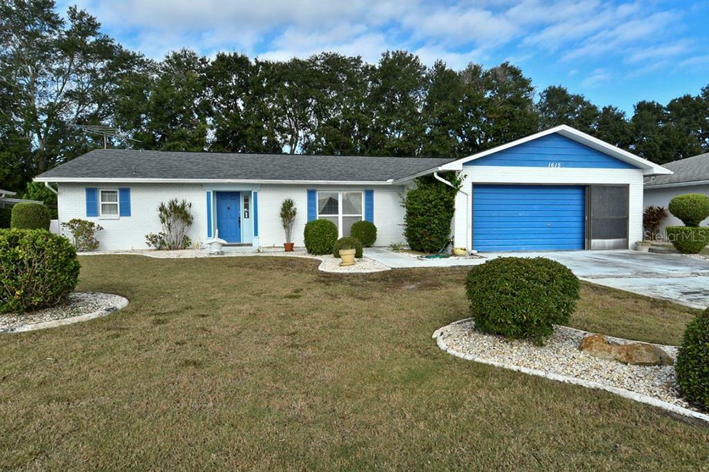 Property Photo:  1615 New Bedford Drive  FL 33573 