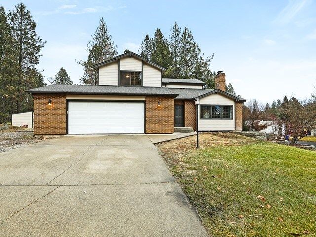Property Photo:  14718 N Peone Pines Dr  WA 99021-9429 
