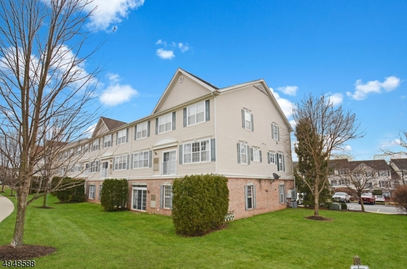 Property Photo: 217 Windmill Ct NJ 08865