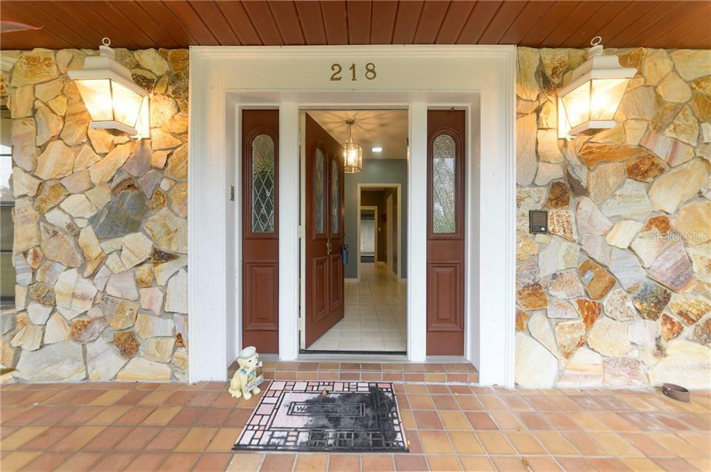 Property Photo:  218 Fairway Drive  FL 33844 