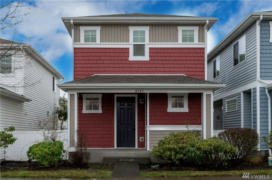 Property Photo: 4345 McKinley St NE WA 98516