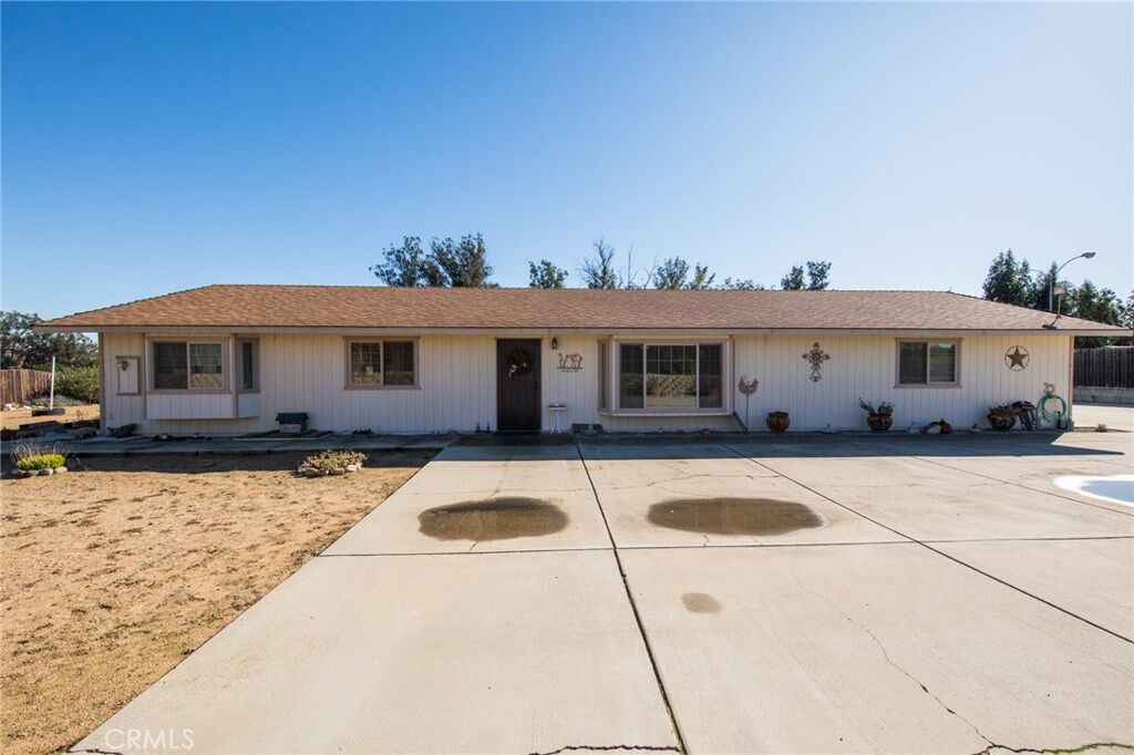 Property Photo:  649 Story Street  CA 93444 