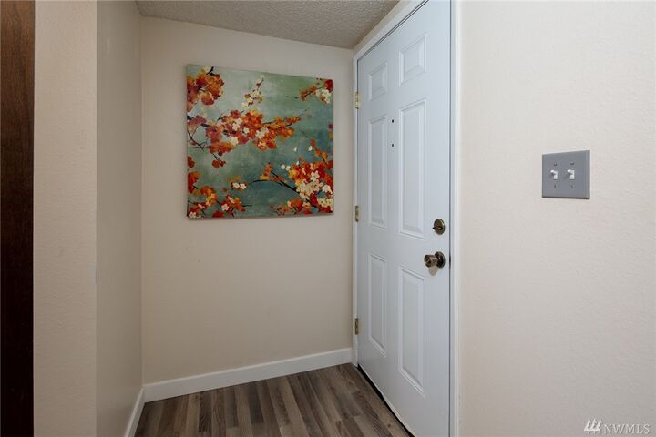 Property Photo: 1356 Orleans St WA 98229