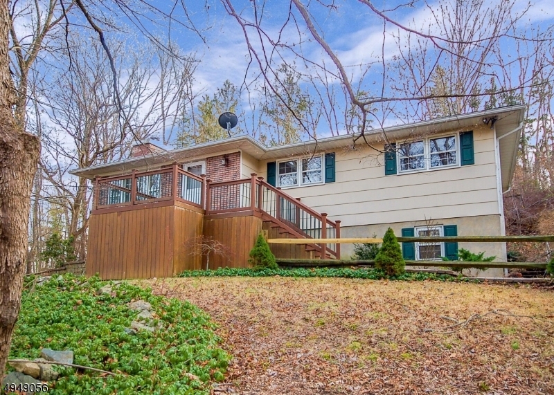 Property Photo:  176 Mount Nebo Rd  NJ 08848 