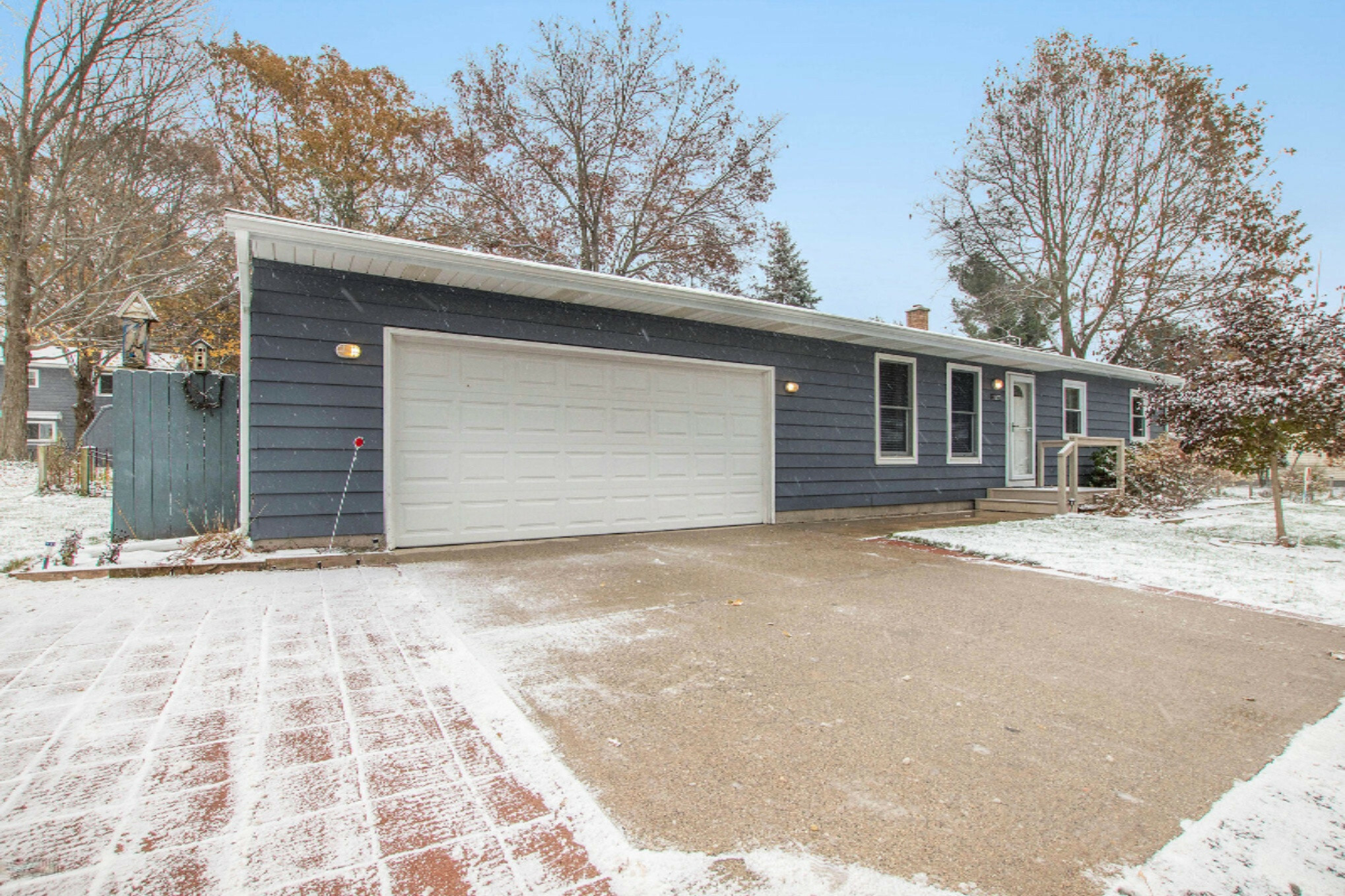 Property Photo:  17330 Villa Park Avenue  MI 49456 