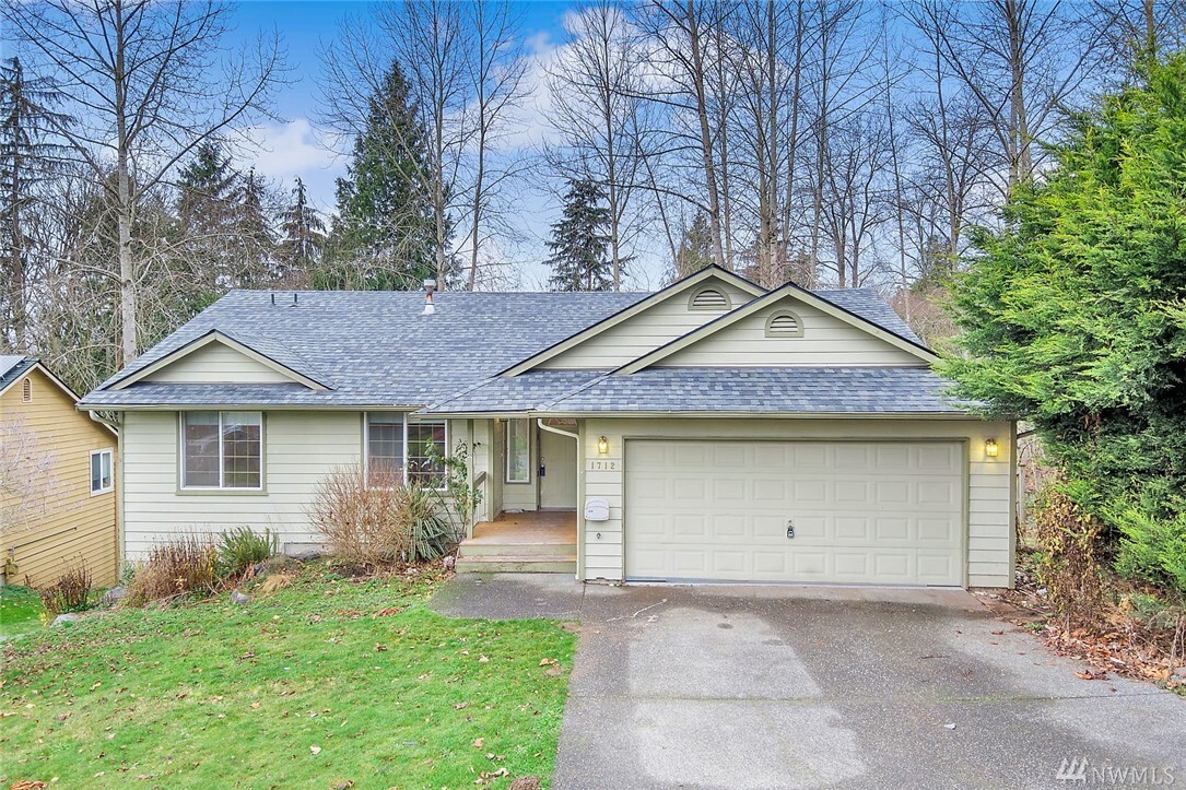 Property Photo: 1712 89th Dr SE WA 98258
