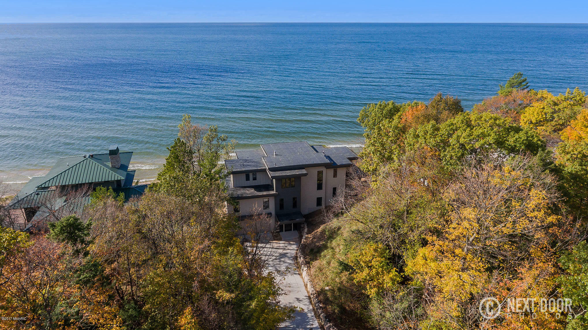 Property Photo:  17583 North Shore Estates Road  MI 49456 