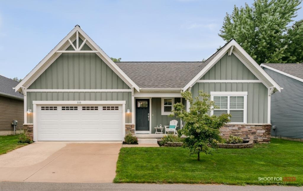 Property Photo: 333 Rachaels Way MI 49456