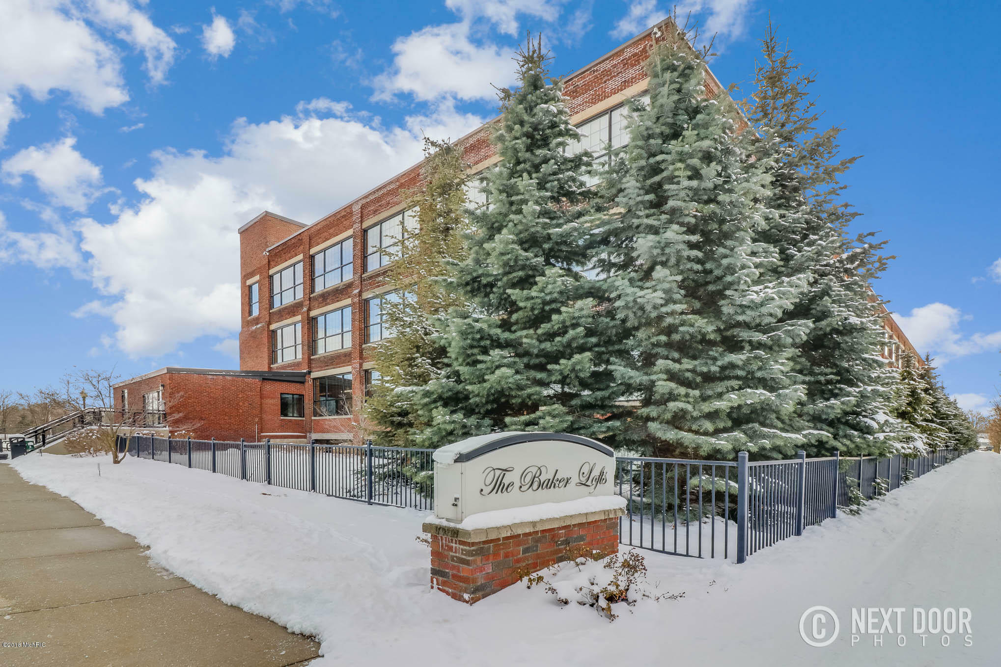 Property Photo:  533 Columbia Avenue  MI 49423 