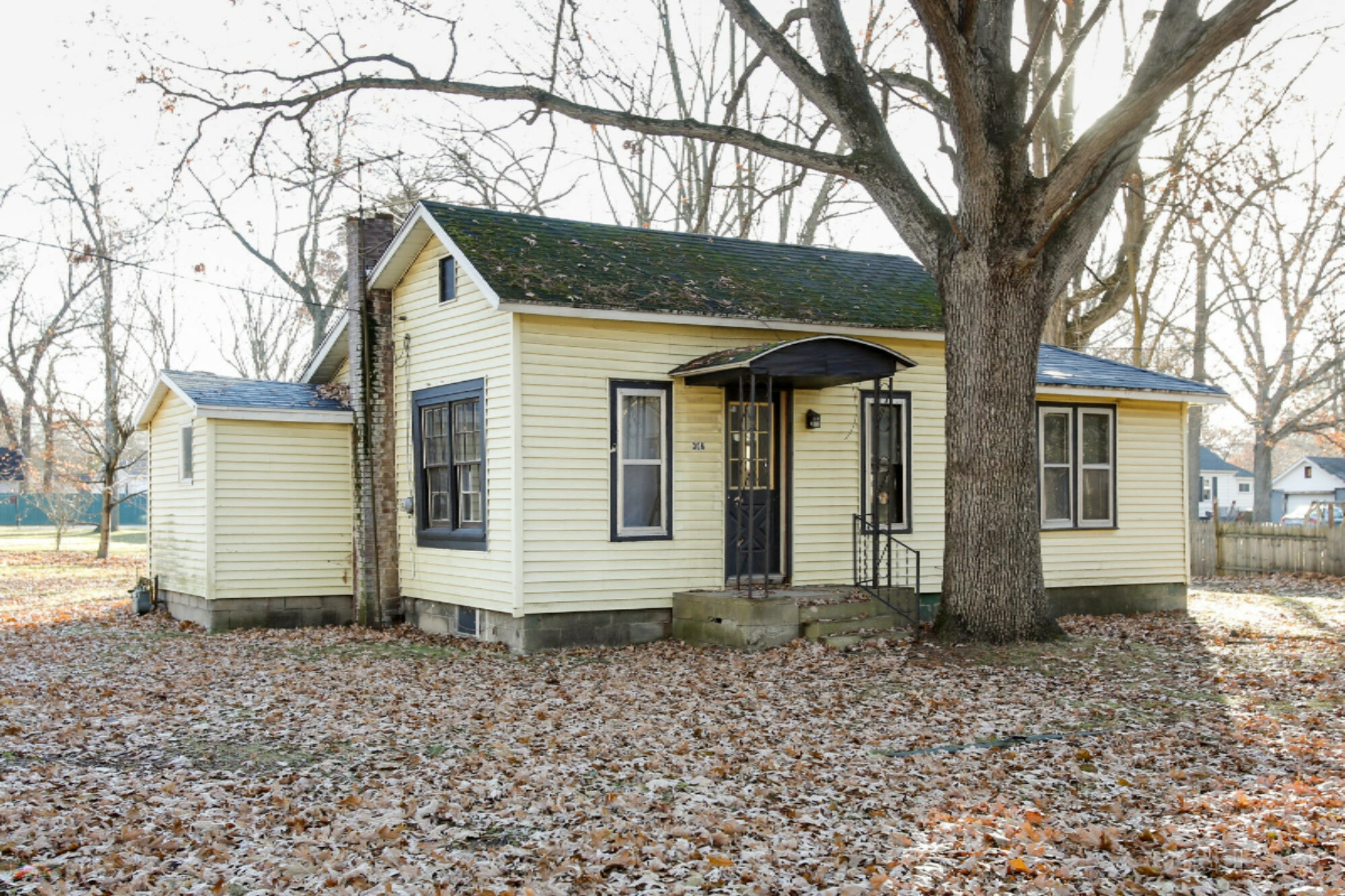 Property Photo:  306 Sherman Street  MI 49010 