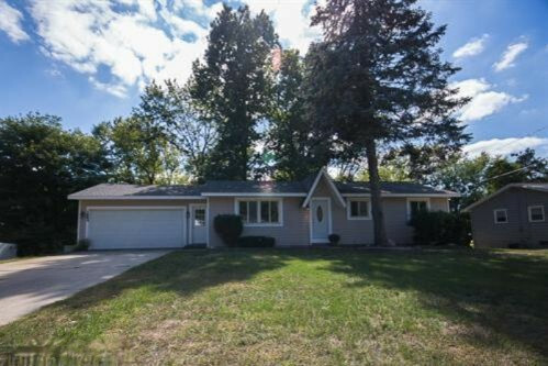 Property Photo:  1684 State Street  MI 49424 