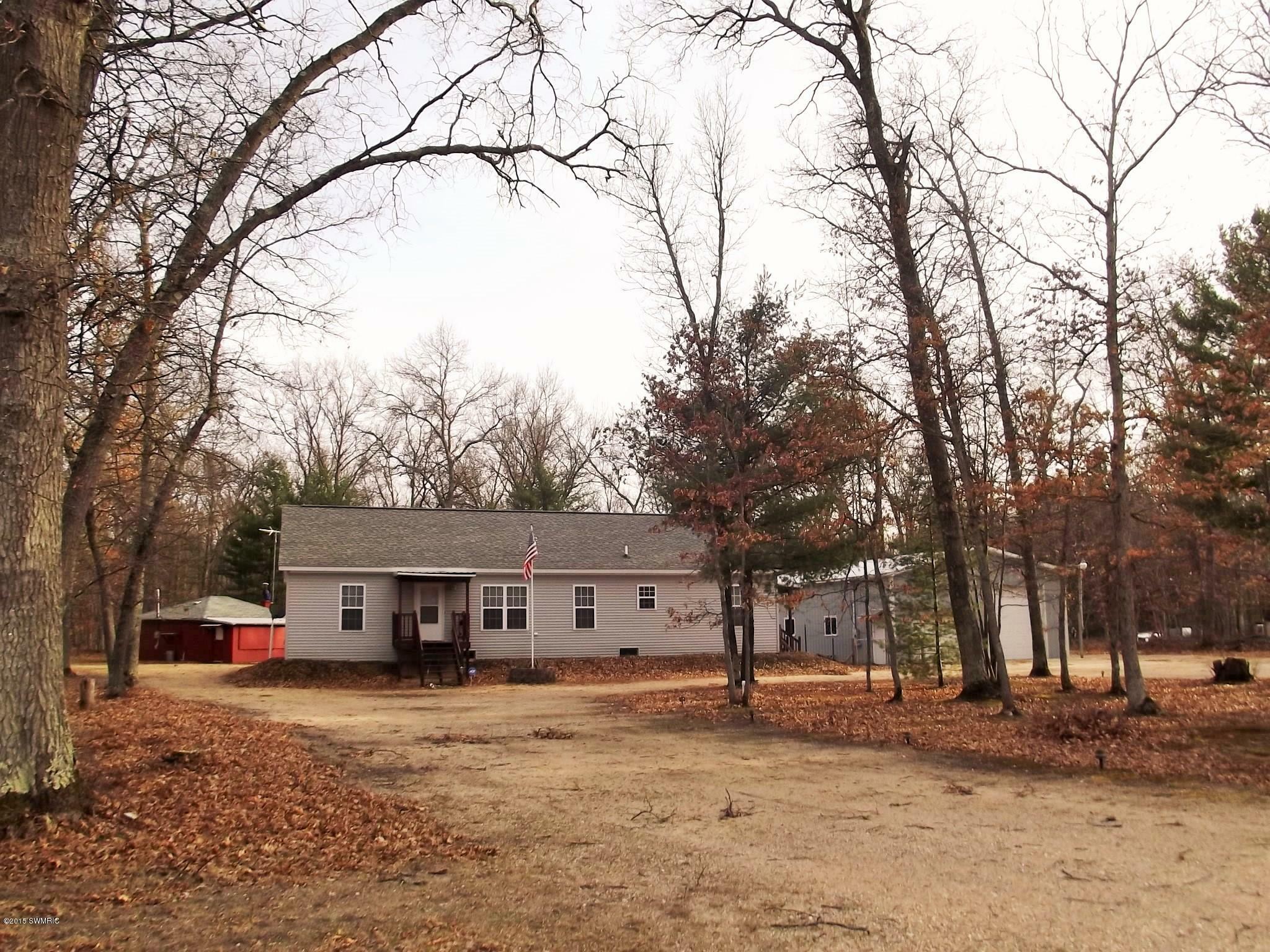 Property Photo:  1370 W 17 Mile Road  MI 49309 