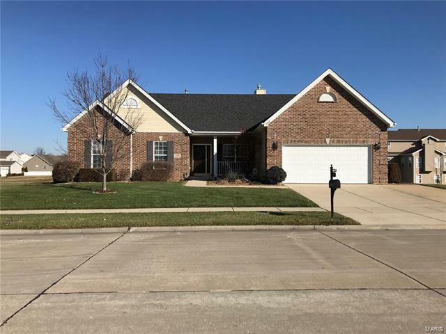 Property Photo: 1208 Meadowview Lane 62221