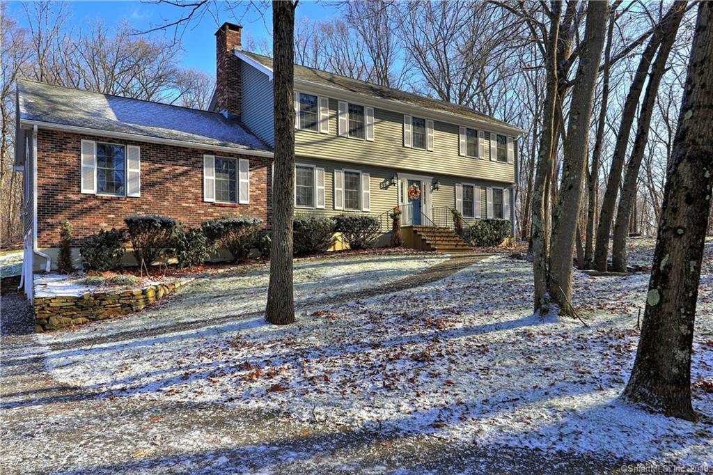Property Photo: 33 Oljay Terrace CT 06461
