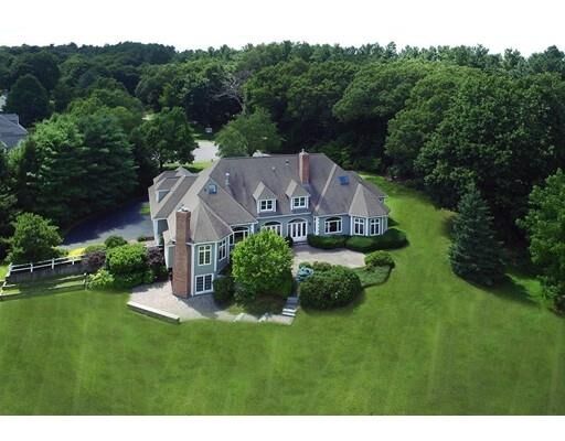 Property Photo:  6 Dairy Farm Lane  MA 01778 