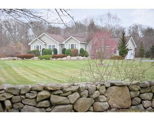 Property Photo:  72 South Lake  RI 02878 
