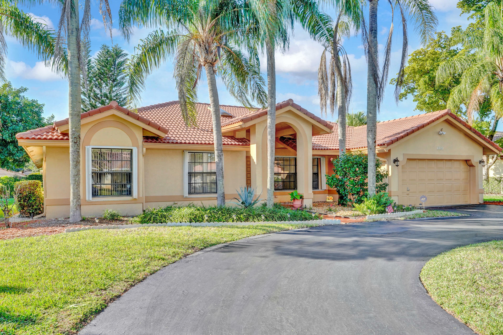 Property Photo:  8354 NW 55th Court  FL 33067 