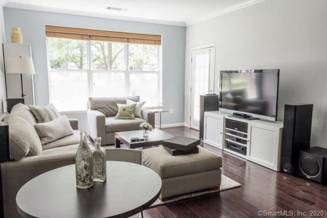 Property Photo:  35 West Broad Street 124  CT 06902 