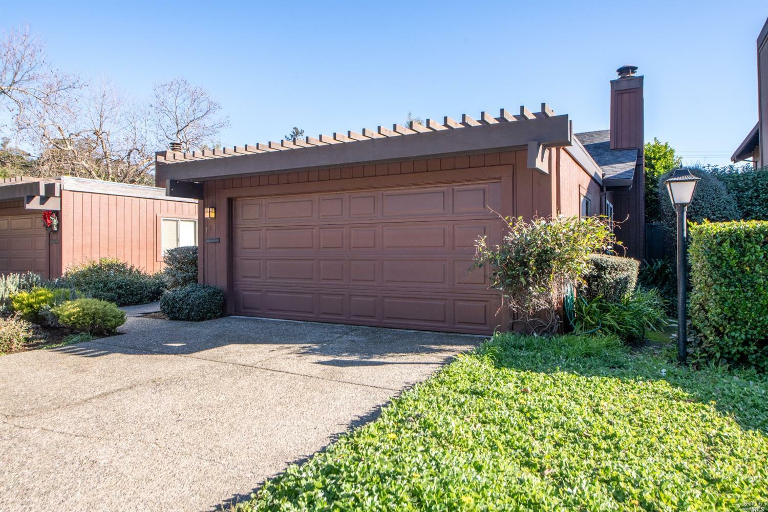 Property Photo:  1713 Grand Avenue  CA 94901 