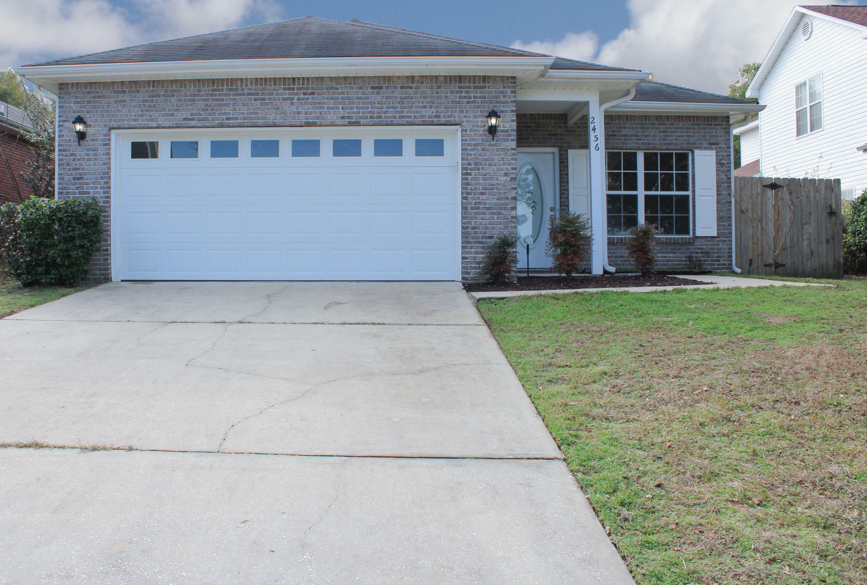 Property Photo:  2456 S Lakeview Drive  FL 32536 