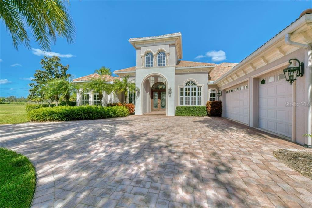 Property Photo:  3719 Founders Club Drive  FL 34240 