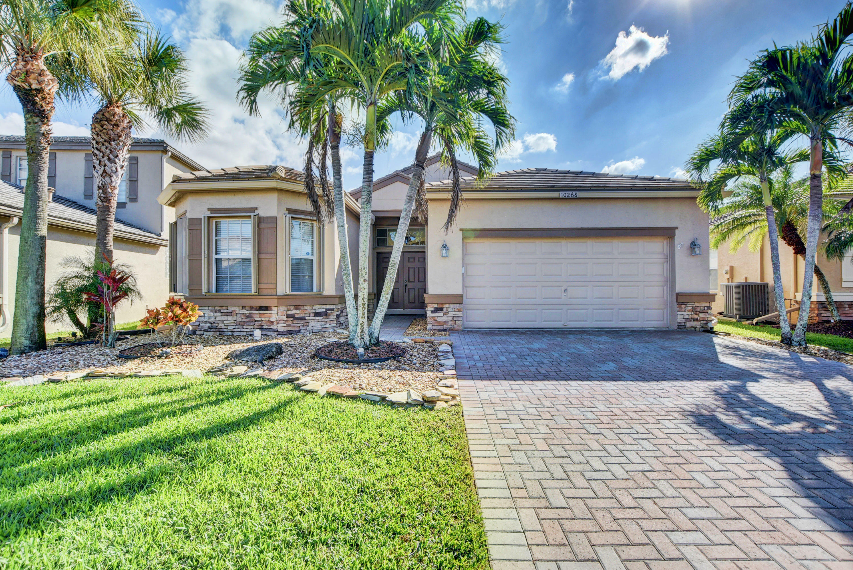 Property Photo:  10268 Clubhouse Turn Road  FL 33449 