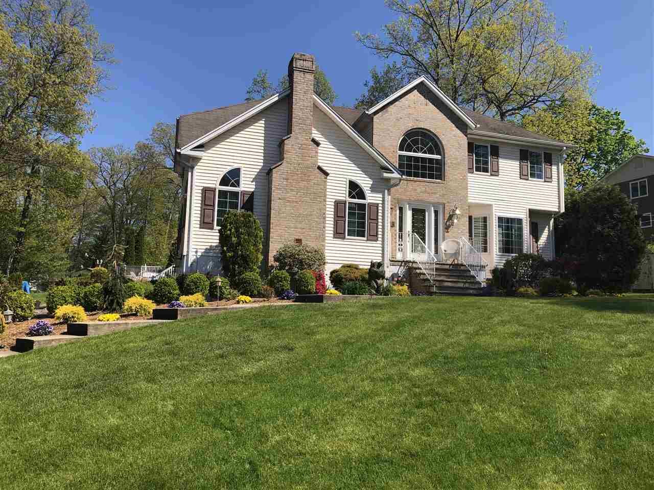 Property Photo: 102 Natalie Ct NJ 07403