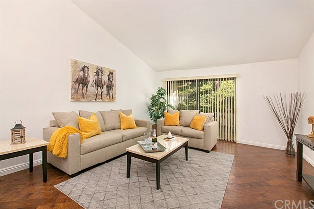 Property Photo:  17909 Avenida Alozdra  CA 92128 