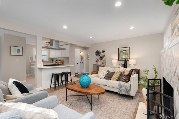 Property Photo: 3414 40th Avenue SW WA 98116