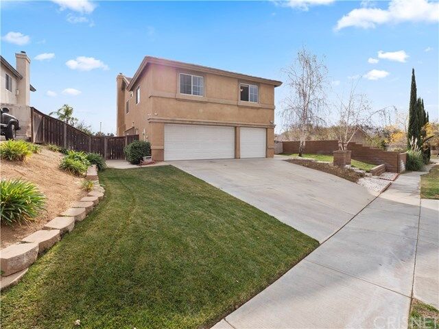 Property Photo: 779 Pinnacle Street CA 92223