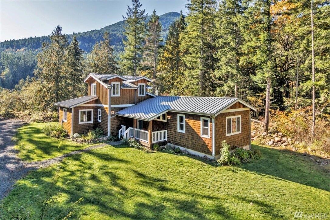 Property Photo:  152  Serenity Loop  WA 98376 