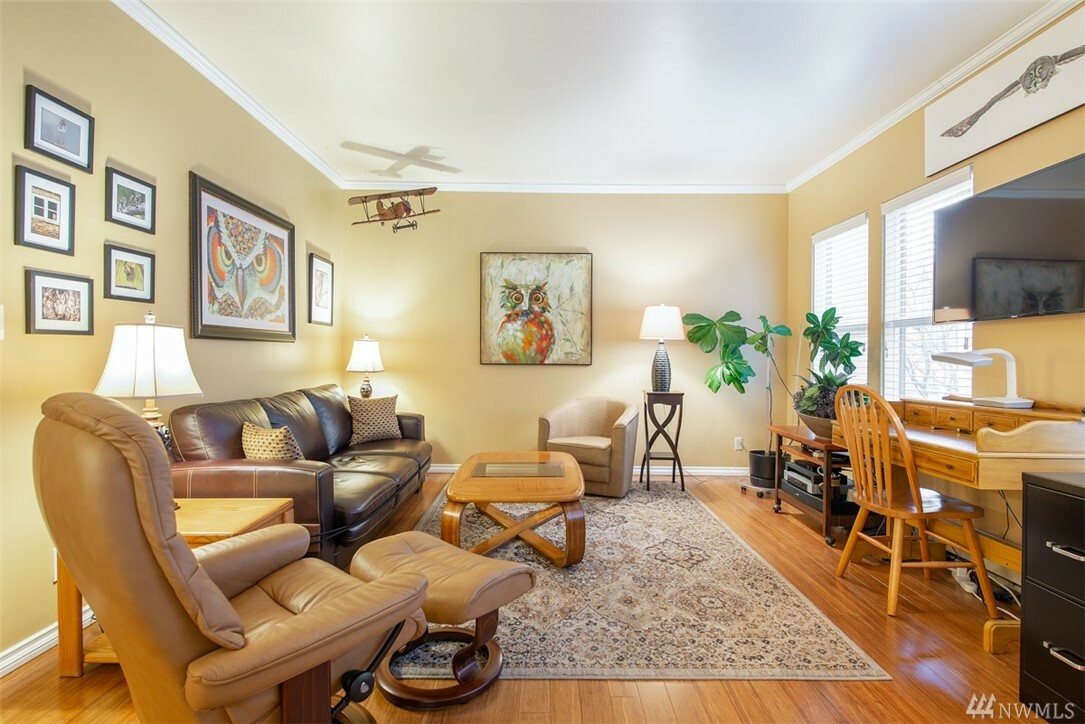 Property Photo: 2700 4th Ave 305 WA 98121
