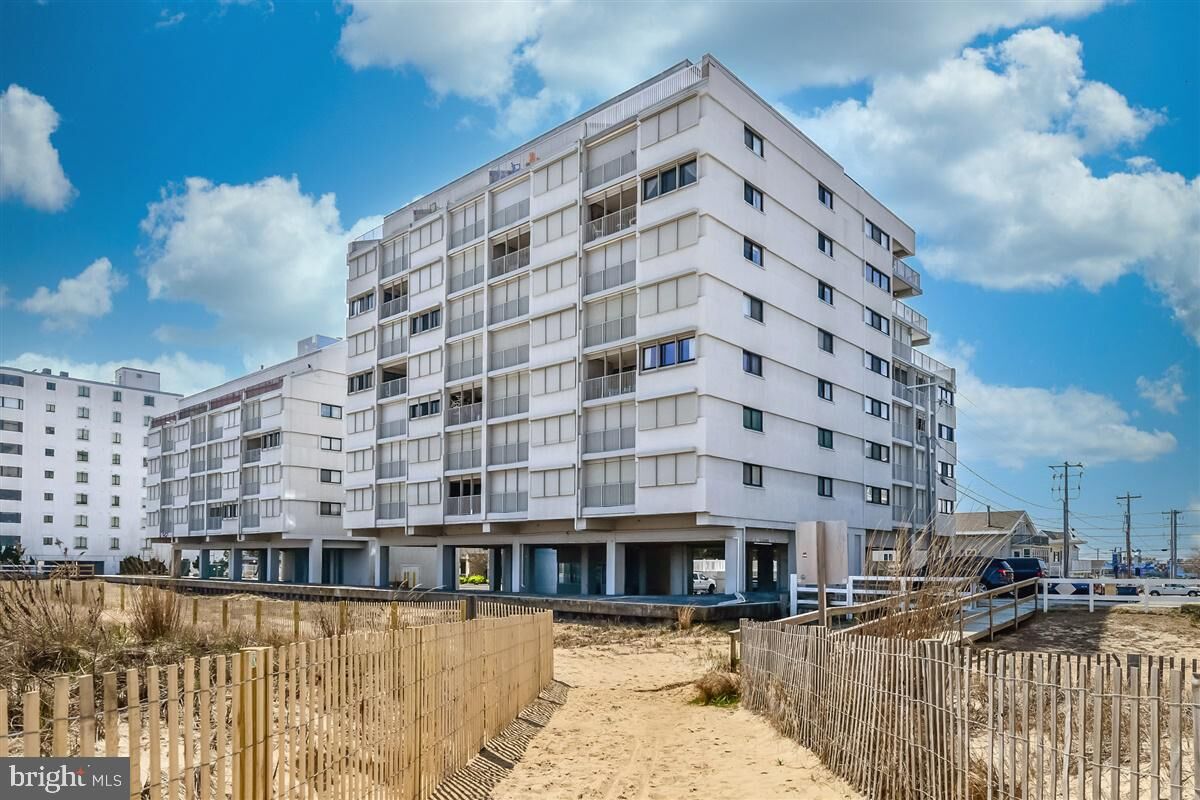 Property Photo:  8203 Atlantic Avenue 308  MD 21842