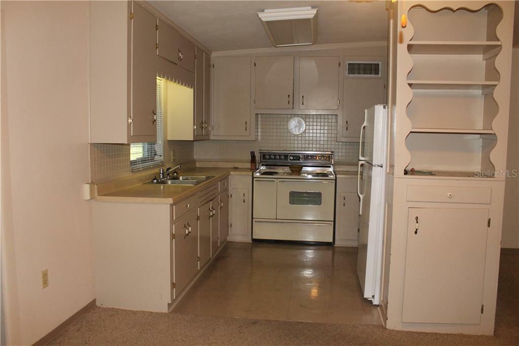 Property Photo:  1903 Brown Street  FL 34741 