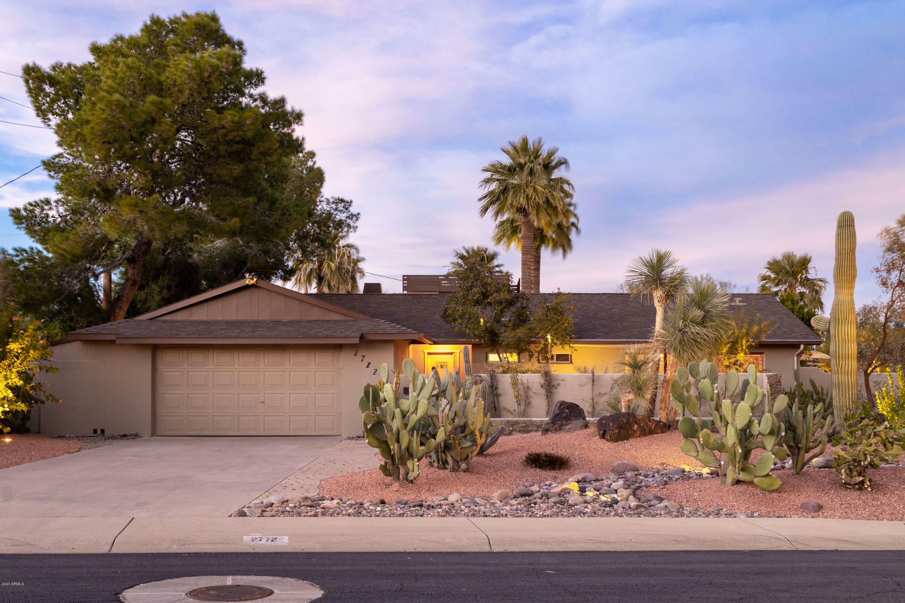 Property Photo:  2712 E Mountain View Road  AZ 85028 