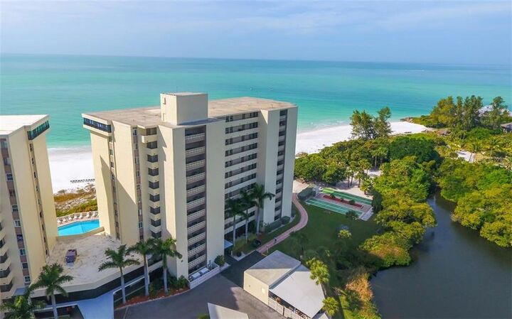 Property Photo:  19 Whispering Sands Drive 1105  FL 34242 