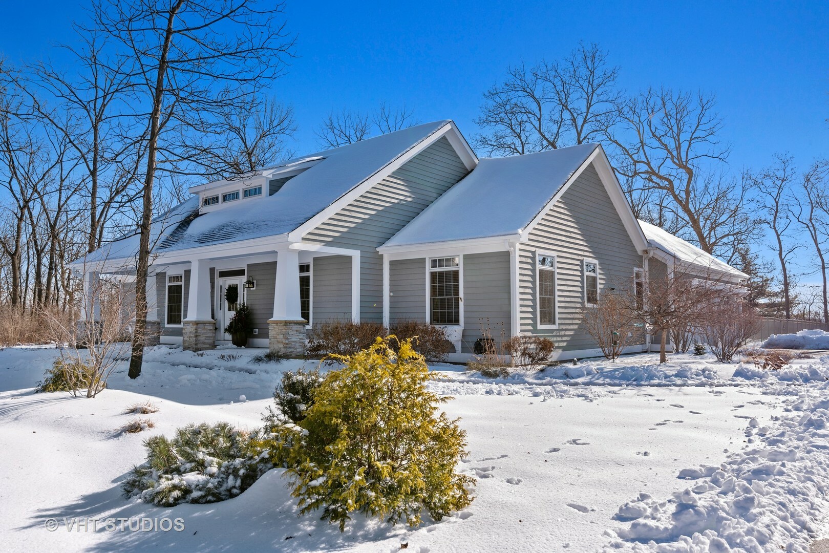 Property Photo:  5613 Tomlinson Court  IL 60050 