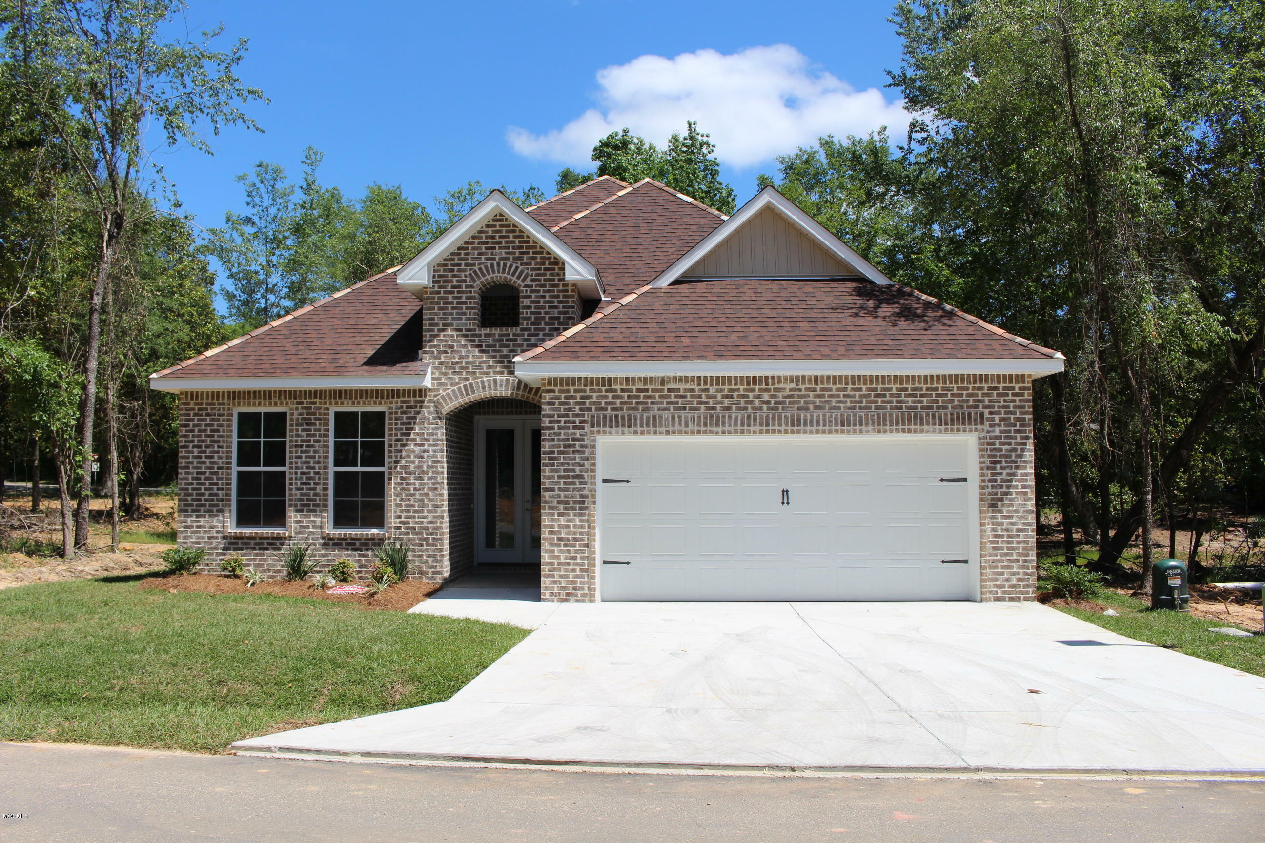 Property Photo:  87007 Beaux Vue Court  MS 39525 