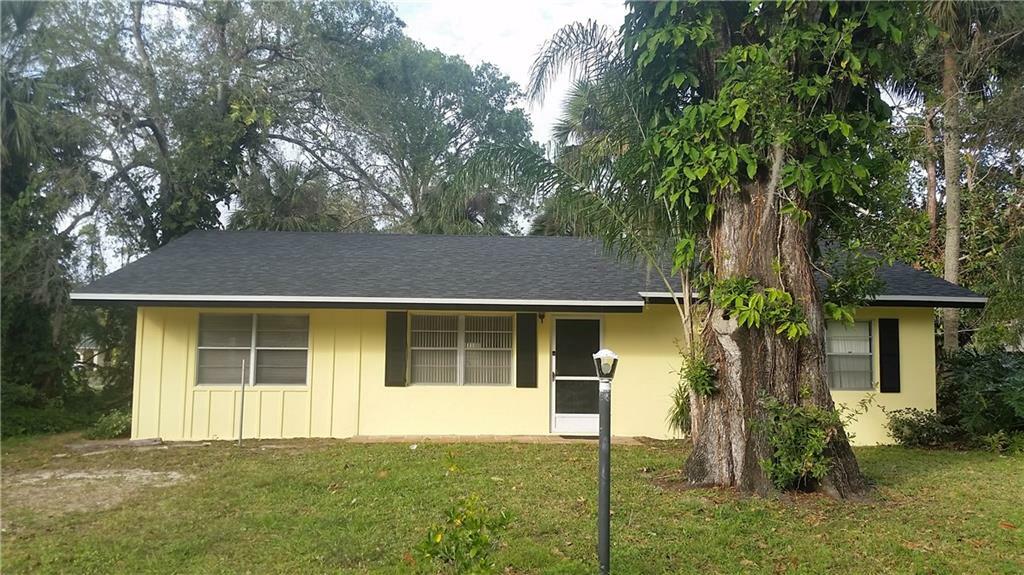 Property Photo:  6246 4th Street  FL 32968 