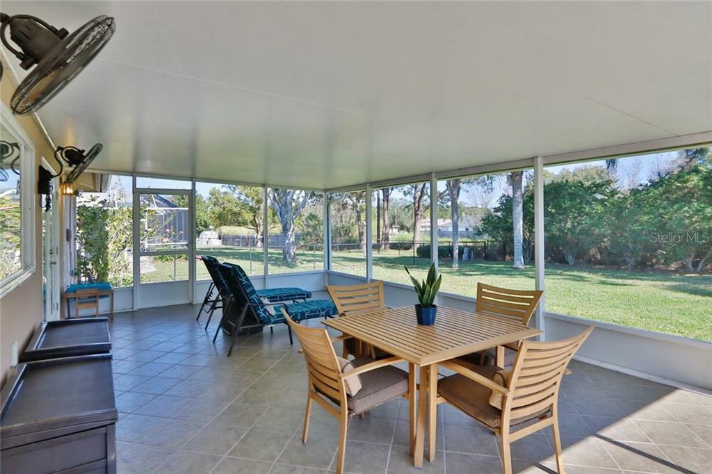 Property Photo: 2104 Swan Lane FL 34695