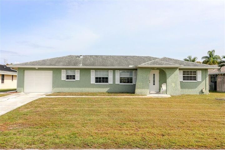 Property Photo:  3302 Middletown Street  FL 33952 