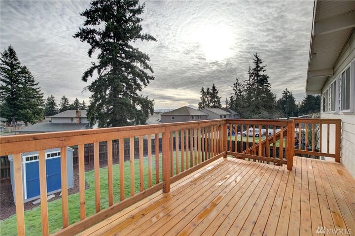 Property Photo: 25630 34th Avenue S WA 98032