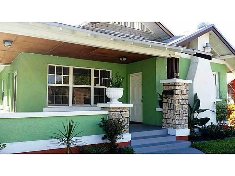 Property Photo:  518 NE 71 Street  FL 33138 